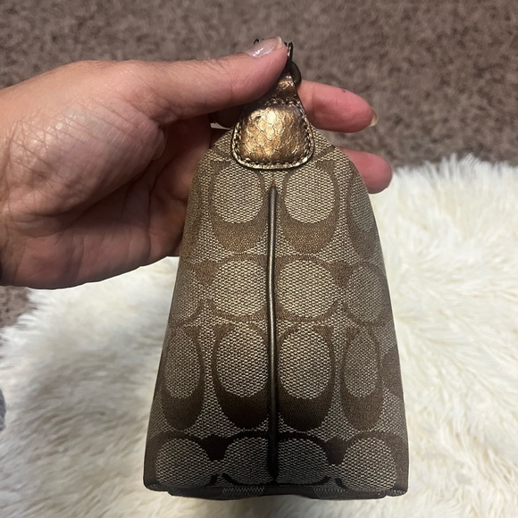 Coach Purse - Picture 12 of 16